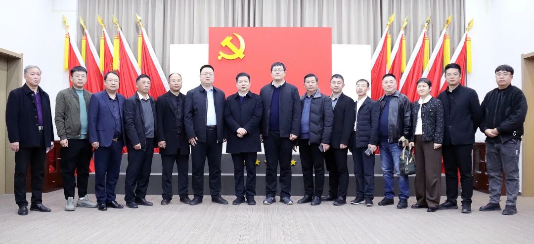 【歡迎】溫縣縣委常委、統戰部部長張輝一行蒞臨新蒲建設集團調研指導